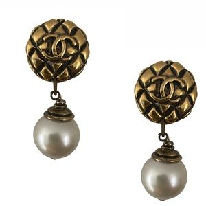 CHANEL earrings